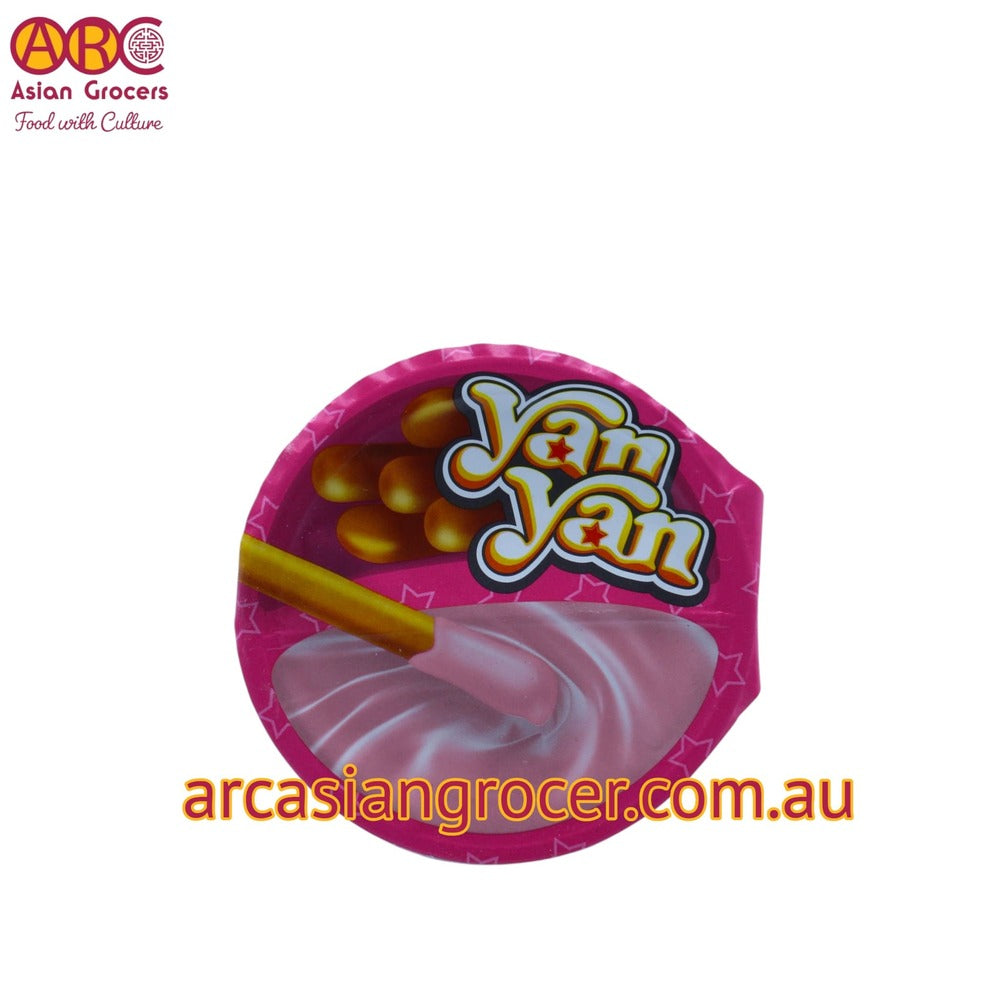 Meiji Yan Yan Strawberry Biscuit Dipping Snacks 50g