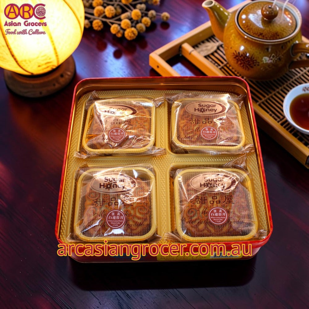 Sugar Honey White Lotus Paste With 1 Egg Yolks Mooncake 4 Pieces 750g (Best Before: 20-12-2026)