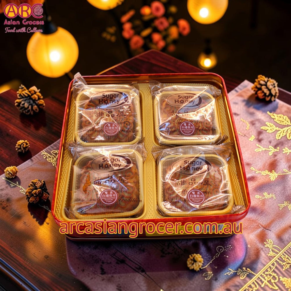 Sugar Honey White Lotus Paste With 2 Egg Yolks Mooncake 750g (Best Before: 20-12-2026)