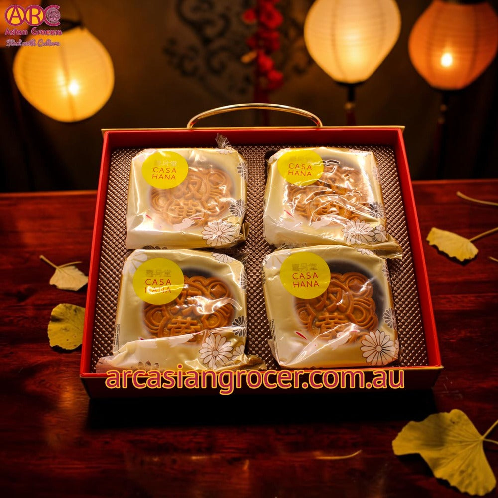 Casa Hana White Lotus with 2 Egg Yolks Mooncake 4 Pieces (Best Before: 31-10-2026)