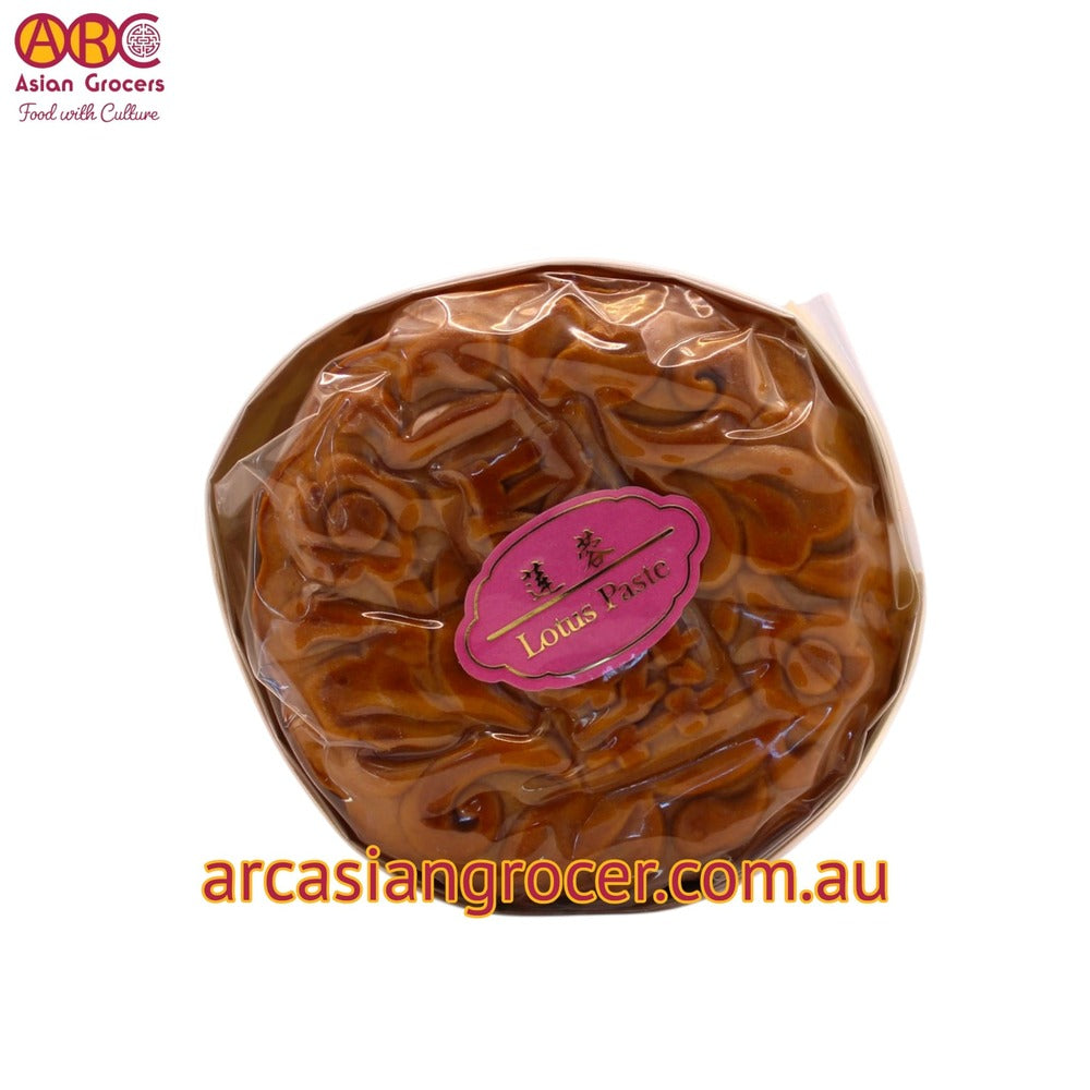 Yin Kwee Lotus Paste Mooncake 480g (Best Before: 30-12-2026)