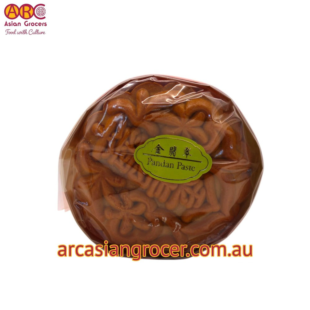 Yin Kwee Pandan Paste Mooncake 480g (Best Before: 30-12-2026)