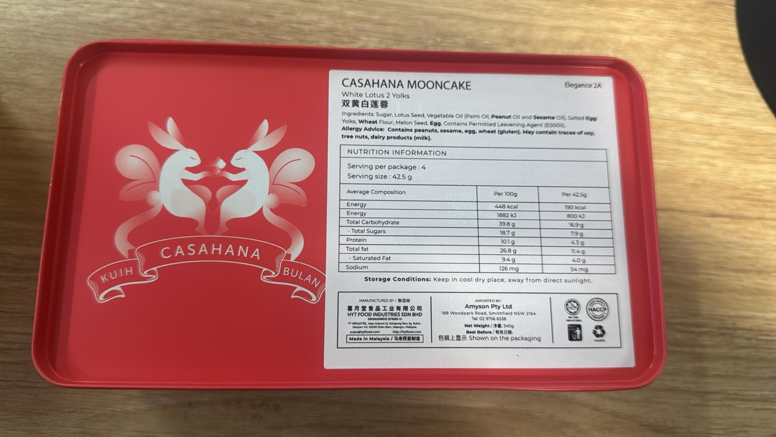 Casa Hana White Lotus with 2 Egg Yolks Mooncake 2 Pieces