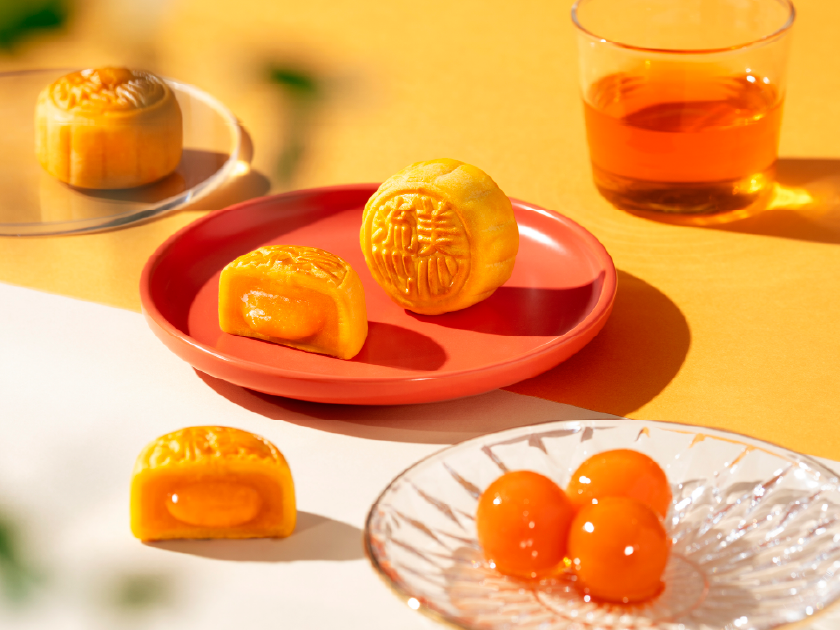 Meixin Hong Kong MX Lava Custard Mooncake (45g*8 Pieces) 360g
